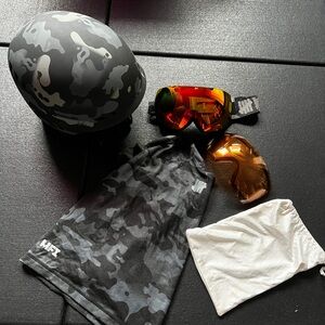 Anon X Undefeated Camouflage MFI Face/Neck mask and Goggles Set